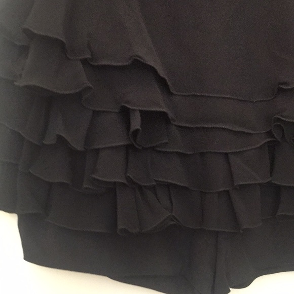 Short - Picture 2 of 3